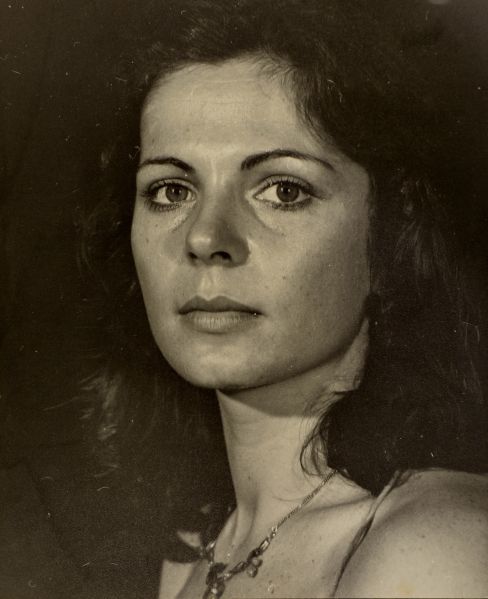 File:Young Woman 2.jpg