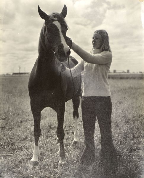 File:Horse and Girl.jpg