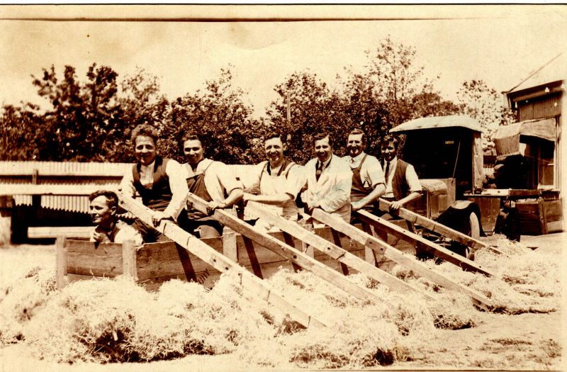 File:December 1923 no 2.jpg